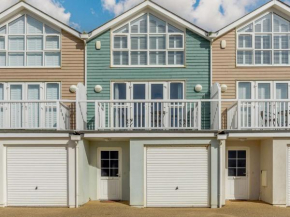 3 Bed in Camber 87987